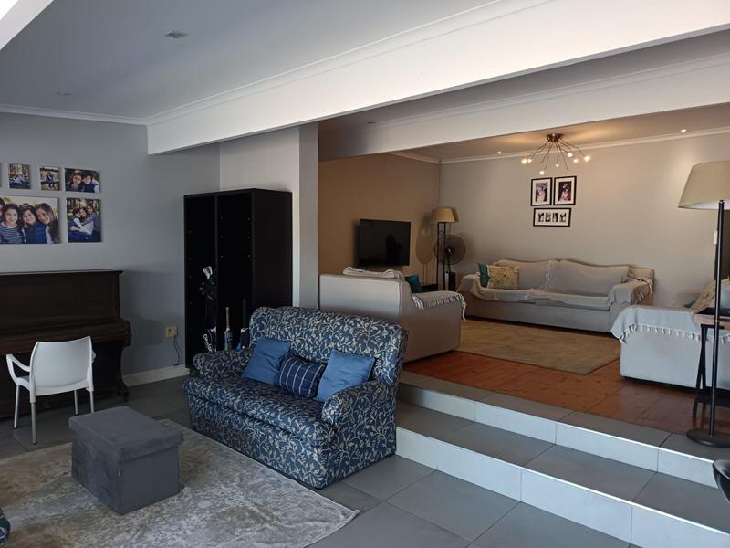 3 Bedroom Property for Sale in Newton Park Eastern Cape